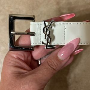YSL designer belt white and silver size M 30” never worn
